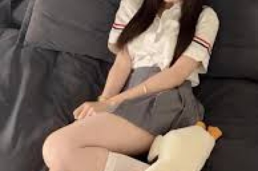 和前男友相爱18年没结婚如今48岁被对方撕上热搜人设崩塌后竟引全网心疼···