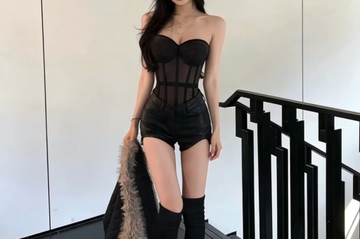 继岳云鹏后 向佐也说了娱乐圈的一些事情关晓彤也没逃过
