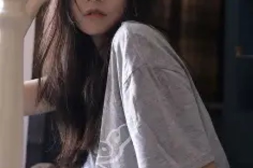 香港知名男星将复出因丑闻遭封杀多年四处欠债不还形象崩坏