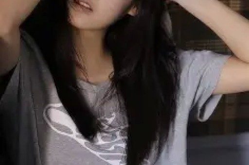 90后看老总：从劳模到靶心沉默的雷军和崩塌的人设